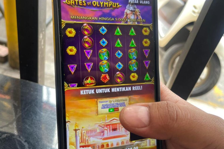 Judi Online Jadi Ancaman Besar Stabilitas Ekonomi dan Sosial Indonesia Judi Online Jadi Ancaman Besar Stabilitas Ekonomi dan Sosial Indonesia